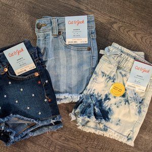 CAT AND JACK SHORTS SZ4/5